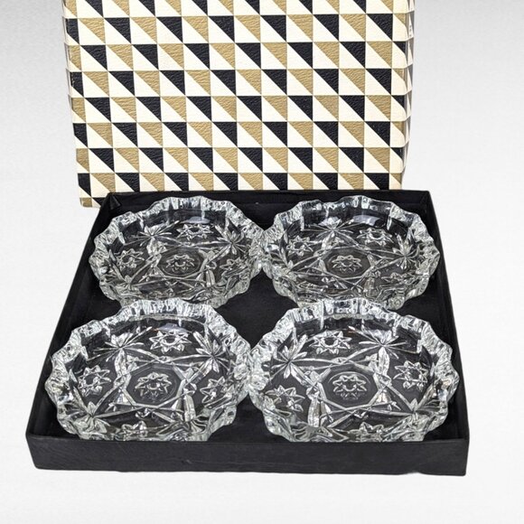 Set of 4 Anchor Hocking Prescut, Star of David Ashtrays - Picture 1 of 4